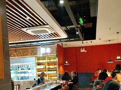 -遇上西雅图多融合海鲜自助餐厅(中房金谊广场店)
