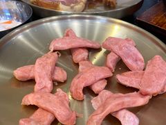 -臻牛烤肉