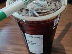 -星巴克臻选(广州高德置地秋广场店)