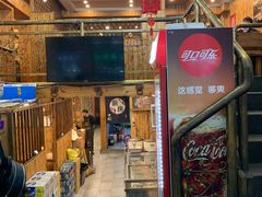 门面-老东镇啤酒屋海鲜加工·蒸汽海鲜·海鲜烧烤(台东店)