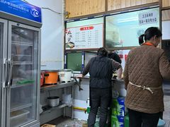 -卫卫麻辣烫(建设新村路店)