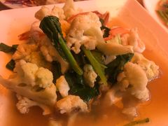 -J Daeng Seafood