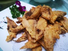 炸舌头鱼-渔码头食府·20年蓬莱老字号(登州路店)