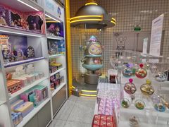 -泡泡玛特POPMART(上海环球港店)