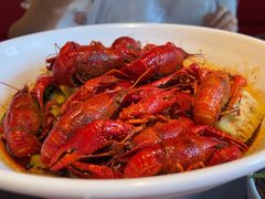 -龙巢盱眙龙虾·牛蛙·烧烤宵夜(八卦岭店)