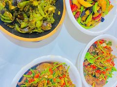 -谭姐湘菜馆(浦东大道店)