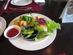 -咖啡苑自助餐厅·中国大饭店