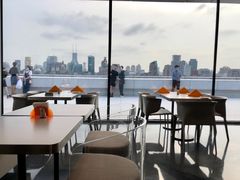 靠窗位-璞渼咖啡 ROOF P.M. Café(浦东美术馆店)