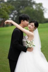 -雪中彩影婚纱摄影·微光艺术中心