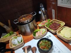-独食火锅·半米屋台(直营总店)