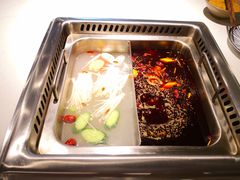 鸳鸯锅底-闵四遵义羊肉粉(朝外大街店)