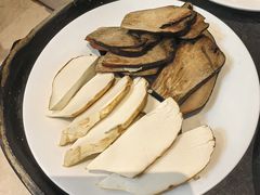 -天宜隆蘑菇宴火锅(石景山旗舰店)