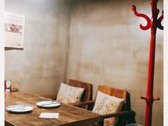 -HIGH FIVE哈福手工汉堡(桂林路店)