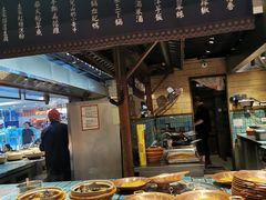 -吃饭皇帝大(长宁龙之梦店)
