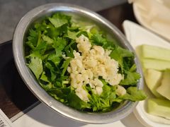 -咱屯子铁锅炖直营店(保利店)