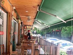 大堂-苗家恒灵酸汤鱼-跳水牛肉连锁店(凯里总店)