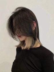 -诗悦发型SALON·圣罗兰店