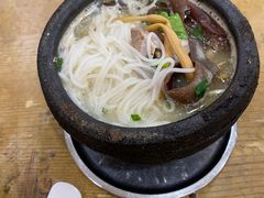 -丽华叶儿粑总汇