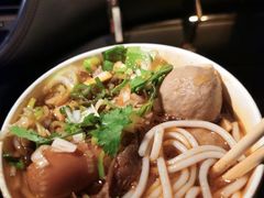 -薛记襄阳香辣牛肉面(平安路店)