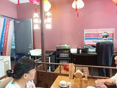 -滴水·湘逢(南汇大学城生活广场店)