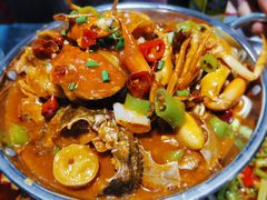 香辣大闸蟹-小民大排档(光谷店)