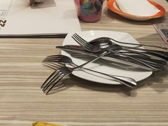 -必胜客(绿地新都会店)