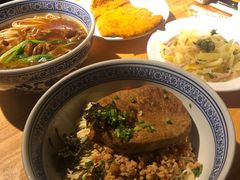 -沪西老弄堂面馆(定西路店)