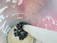 -喜茶(北京华贸购物中心店)