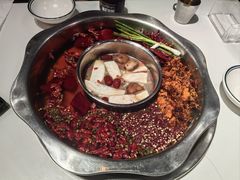 -卤校长老火锅(杨家坪直营店)