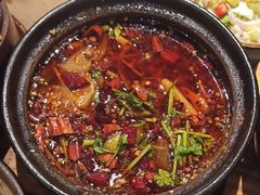 -有红鸡毛店·砂锅菜(抚琴夜市店)
