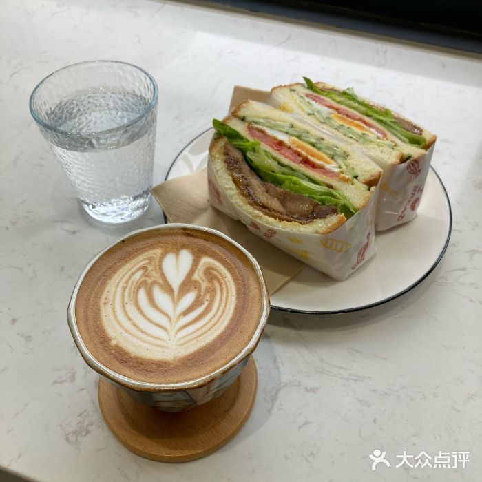 隹木咖啡馆(宝龙广场店)图片