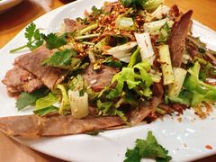 -曾牛肉