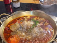 -顶顶汤火牛排火锅·经典铜锅涮肉