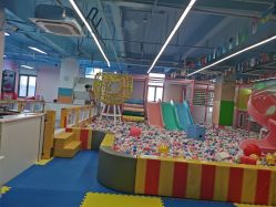 -萌乐拾光益智乐教园(雄资购物城店)