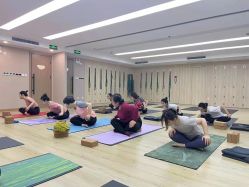 -酉嘉瑜伽YO+YOGA