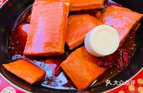 Guan Yu Red Pot