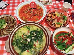 -辣小鲜·南昌大排档(船山路店)