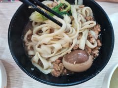 传统猪肉刀削面-东方削面(市政府店)