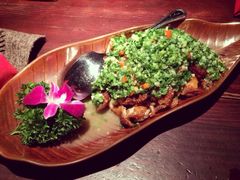 大理风味葱椒鸡-花马天堂云南餐厅 Lost Heaven(高邮路店)