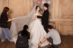 -挪娅婚纱摄影皇家会所