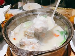 千岛湖鱼头奶汤-7017浙菜•建德味(中财店)