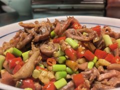 -昱龙大盆牛蛙馆(三兴街总店)