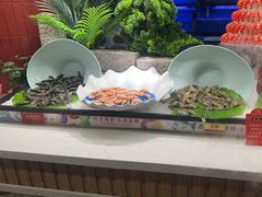 -四囍码头海鲜烧烤自助火锅(外滩南京东路悦荟广场店)