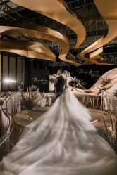 -Vera Wang婚纱礼服旗舰店
