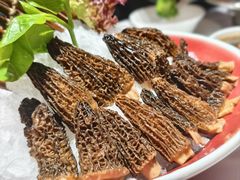 -红鼎豆捞·非遗鲍皇汤火锅(宝丰路店)