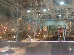 -咱屯子铁锅炖直营店(南湖大路店)