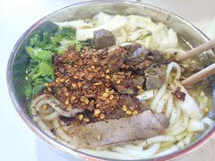 -花溪王记牛肉粉(四季花溪商场店)