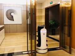 -华邑酒店·鲜艳全日自助餐厅