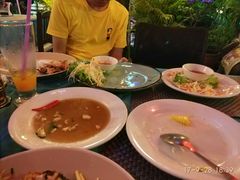 -Pakwan Restaurant & Bar