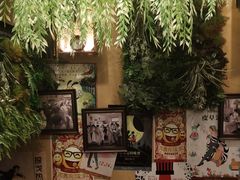 -临界音乐酒馆·小龙虾·江湖菜(华熙LIVE·鱼洞店)